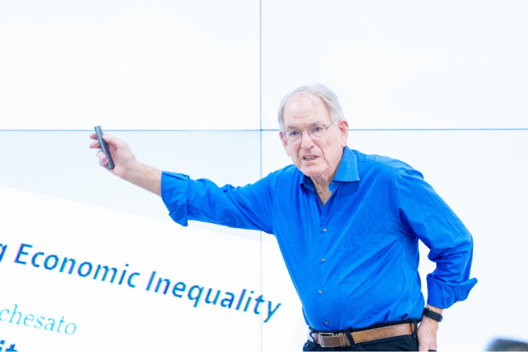 f0e18d80e0ea46a08f1ad9f589bac048.png 4.png